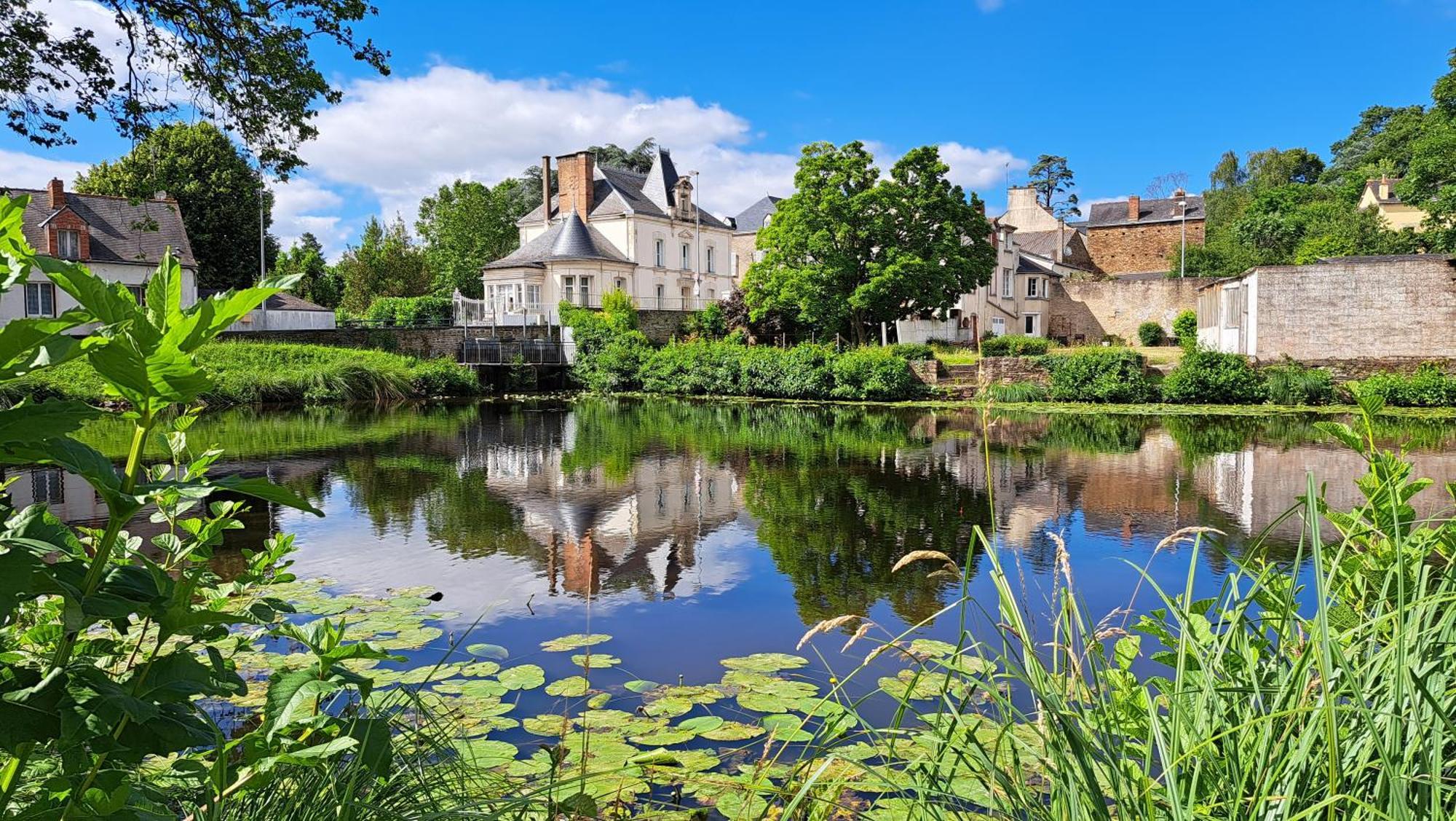 Studio-Centre Ville Châteaubriant Buitenkant foto